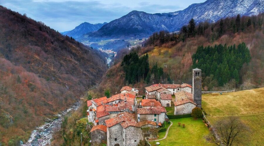 Il borgo medievale di Cornello dei Tasso